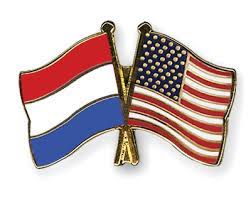 Het verenigd koninkrijk maar op de achtergrond door de verenigde staten (dat met één schip meevaart en straaljagers aan boord van de queen. Amerika Nederland Intuitief Ondernemen