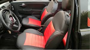 Fiat 500 Autositzbezuge Nach Mass In Der Designvariante Lederlook Eine Querabsteppung Wurde Auf Kundenwunsch Eingearbeitet Www Autositzbezuge Sitzbezuge Autos