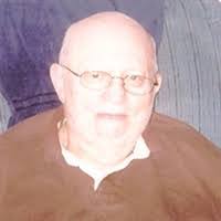 Holly Foxworthy's Instagram, Twitter & Facebook