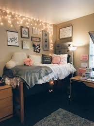 10 Ways To Make Your Dorm Room Feel Like Home Society19 College Bedroom Decor Cool Dorm Rooms Dorm Room Diy