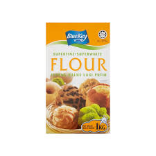 Sesetengah kedai membekalkan peralatan kek atau biskut tidak menjual tepung jenis ini kerana ia mudah rosak (sama ada berkutu atau berkulat). Blue Key Tepung Halus Lagi Putih Superfine Superwhite Flour 1kg