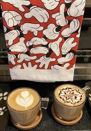 Breville barista express vs barista touch. The Barista Express