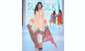 The definition of performing is followed by practically usable example sentences which allow you to. In Style The Fashion Lawn Bubble Newspaper Dawn Com