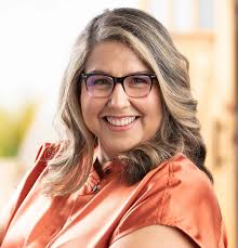 What I Learned from Demon Copperhead: Embracing a Growth Mindset