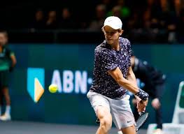 What racquet does jannik sinner actually use? Sinner Wird Monegasse Die Neue Sudtiroler Tageszeitung