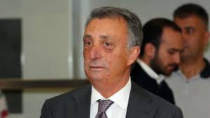 1959 trabzon doğumlu olan ahmet nur çebi, 1978 ted karabük kolejinde liseyi bitirerek, 1983 marmara üniversitesi ekonomi fakültesinden mezun oldu. Ahmet Nur Cebi Ye Sert Sozler Hadi Oradan Superman
