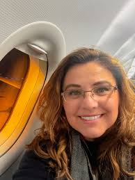 It's 2002, and I'm anxiously hoping that a big snowstorm predicted to hit  Chicago won't discourage attendees from attending our biggest event of the  year, the Holiday Showcase. We spent months planning