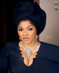 There's nothing more timeless than seeing elegance find its new home ✨💜  Customer cam Visit us today, 2nd floor, 68 community road akoka 08163052273