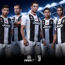 Based out of turin, italy; Fifa 19 Ea Sports Just Revealed Cristiano Ronaldo In A Juve Shirt But There S A Catch
