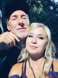 Free Christmas single!