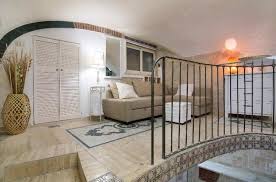 Very rich people had luxurious villas or country houses often near the mediterranean6 shore. Ancient Roman Mansion Rome Updated 2021 Prices