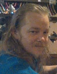 Lee Leverett's Instagram, Twitter & Facebook