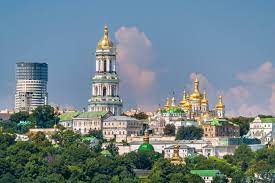 Includes information about tourist attractions, things to do and see, events, transport and how to travel around. Vakantietips Voor Kiev Oekraine Wereldreizigersclub