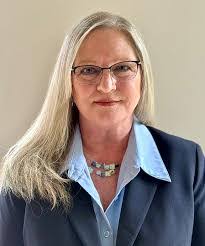 Jennifer Rawlinson's Instagram, Twitter & Facebook