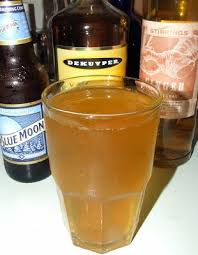 Black And Blue Beer Mix Blue Moon Ginger Beer Ginger Beer Shot Recipes Blue Moon Cocktail