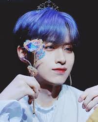 Pin By Infires Man On Oneus Cute Asian Guys Blue Aesthetic Kpop Idol