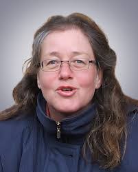 Suzanne Rue's Instagram, Twitter & Facebook