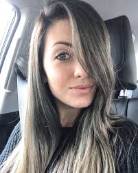 HAPPY BIRTHDAY to hottest Momma/Wife there is. This is the 9th birthday  with you. (Sounds insane) Thank you for aging like wine 😍. You really are  the best and I couldn't do