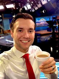 Happy Saturday! Coffee and hot chocolate to kick things off (obviously) 🙌🏼