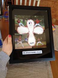 Birthday Shadow Box Ideas For Boyfriend 37 Easy Creative Diy Shadow Box Ideas To Keep Your Memories Baseball Cross Baseball Valentine Shadow Box