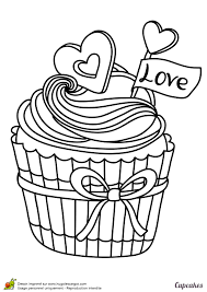 Coloriage Cupcake Amoureux Coloriage Dessin De Cupcake Page De Coloriage