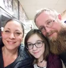 Abby Craven's Instagram, Twitter & Facebook