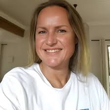 Does the sweating and heat side effect go away after starting a carnivore  diet?