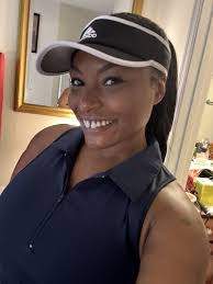 Tiffany Streeter's Instagram, Twitter & Facebook