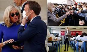 Contact brigitte macron on messenger. Coronavirus France Brigitte Macron 67 Self Isolates After Contact Daily Mail Online