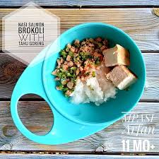 Tekstur menu makanan pada usia ini berbeda dengan menu makanan bayi 6 bulan yang umumnya masih encer, dimana pada usia ini makanan yang diberikan lebih bertekstur atau tidak terlalu encer. 7 Resep Mpasi Lezat Berbahan Brokoli Untuk Bayi Anda Theasianparent Line Today