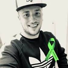 Stream Joe senior music