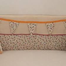 Retrouvez nos tours de lit pour bébé et créez un cocon rassurant pour bébé avant de l'endormir. Bebe Pop Couture