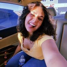 Eliza Gallo's Instagram, Twitter & Facebook