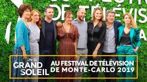 Alors que la famille bastide s'apprête à vivre un grand bouleversement, au lycée, un nouvel élève de première, enzo, fait une rentrée remarquée. Un Si Grand Soleil Au Festival De Television De Monte Carlo Extrait Un Si Grand Soleil En Streaming France Tv