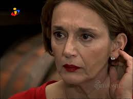 Depois de dar vida a Sofia em Belmonte, é agora Isabel Herédia em Jardins  Proibidos. Falamos da atriz Manuela Couto, que faz hoje anos :) Aqui na  #TVI desejamos-lhe um feliz aniversário.