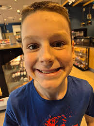 Can sombody please make a photoshop of me playing the game in a front room