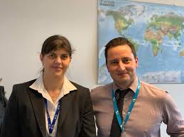 Liberalul reamintește că mandatul cu care va negocia echipa pe este susținerea candidatei laura codruța preşedintele parlamentului european david sassoli a transmis, pe 18 iulie, o scrisoare către consiliul ue în care a reiterat susţinerea faţă de. Eurodeputatul Nicu È™tefÄƒnuÈ›Äƒ AnunÈ›Äƒ Suplimentarea Cu 7 2 Milioane De Euro A Bugetului Parchetului European Condus De Laura CodruÈ›a Kovesi Caleaeuropeana Ro