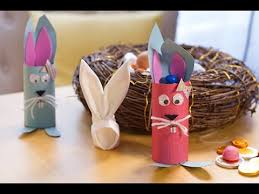 Papier toilette maxi jumbo ecolabel 2 plis rouleau 350m lot de 6 rouleaux papier toilette. Bricolage De Paques Diy Lapin De Paques Garni De Chocolats Youtube