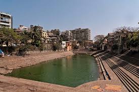 Banganga Tank: A Look Inside Ancient ...