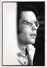 Dwight is performing in these cities this weekend, Don't miss out! July 10  Frontwave Arena Oceanside, CA July 11 Santa Barbara Bowl Santa Barbara, CA  July 12 Acrisure Arena Palm Desert, CA