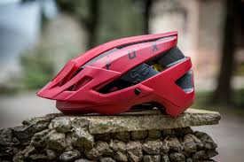 Tersedia fox aman dan mudah, jaminan uang kembali 100% di bukalapak. Fox Flux Neuauflage Des Trail Helms Fur 2018 Mtb News De