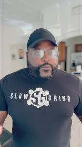 Elisa Pugh's Instagram, Twitter & Facebook