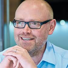 Robin Terrell's Instagram, Twitter & Facebook