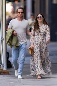 View complete tapology profile, bio, rankings, photos, news and record. Sophia Bush And Grant Hughes Out In Nyc 06 18 2021 Celebmafia