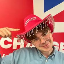 Ben McGowan (@BenMcGowan_)