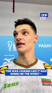 HISTORY FOR BULGARIA 🇧🇬 World No. 11 Bulgaria extends their stunning win  streak, advancing to the semifinals with a shocking reverse sweep over  World No. 4 USA in the 2025 FIVB Men's