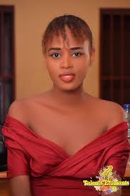 Mirlande Moise's Instagram, Twitter & Facebook