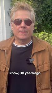 Daniel Dare: Ex-RAAF pilot faces arrest if he returns to Brisbane