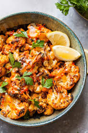 Moroccan Cauliflower With Tahini Honey Recette Repas Chaud Cuisine Vegetarienne Recette Legume
