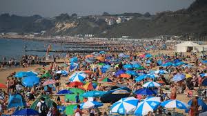 The official date is 2 august 2021. Uk Weather Hottest Late August Bank Holiday Weekend On Record Bbc News